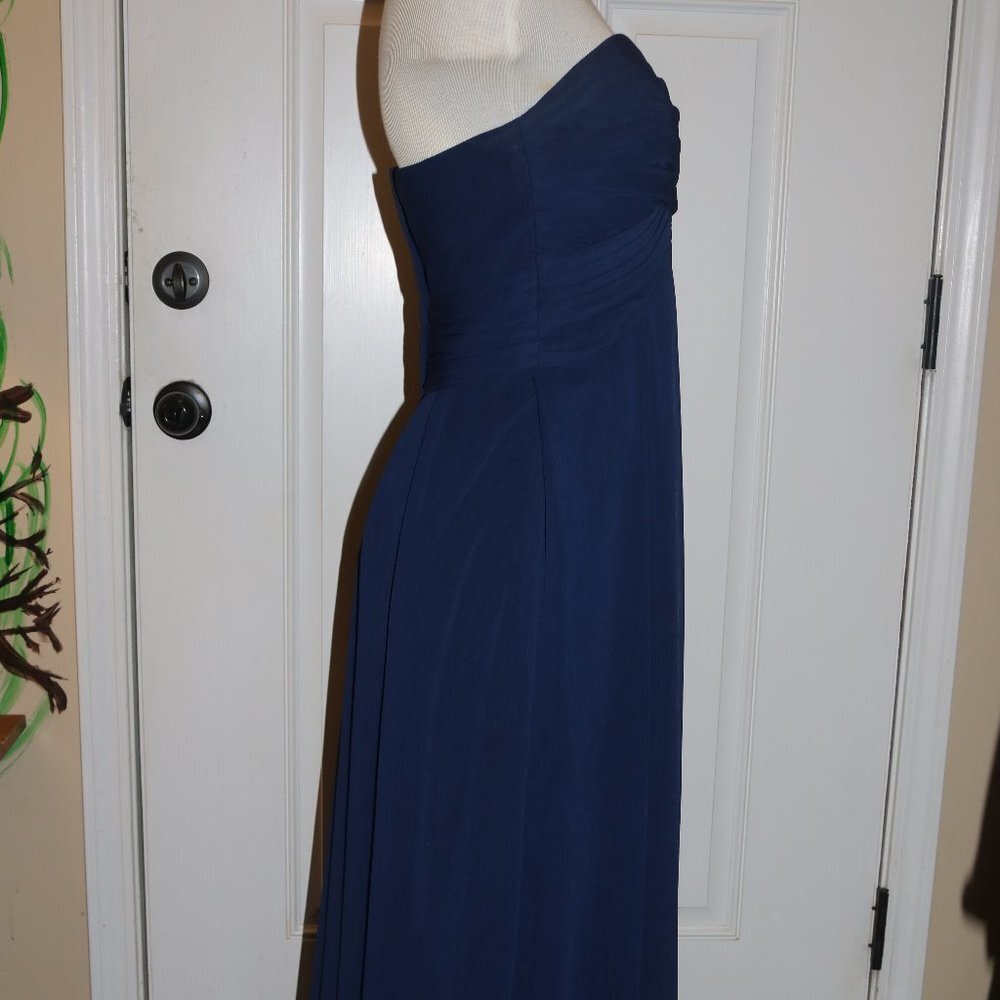 David's Bridal formal gown size 10 strapless navy blue - Picture 5 of 12